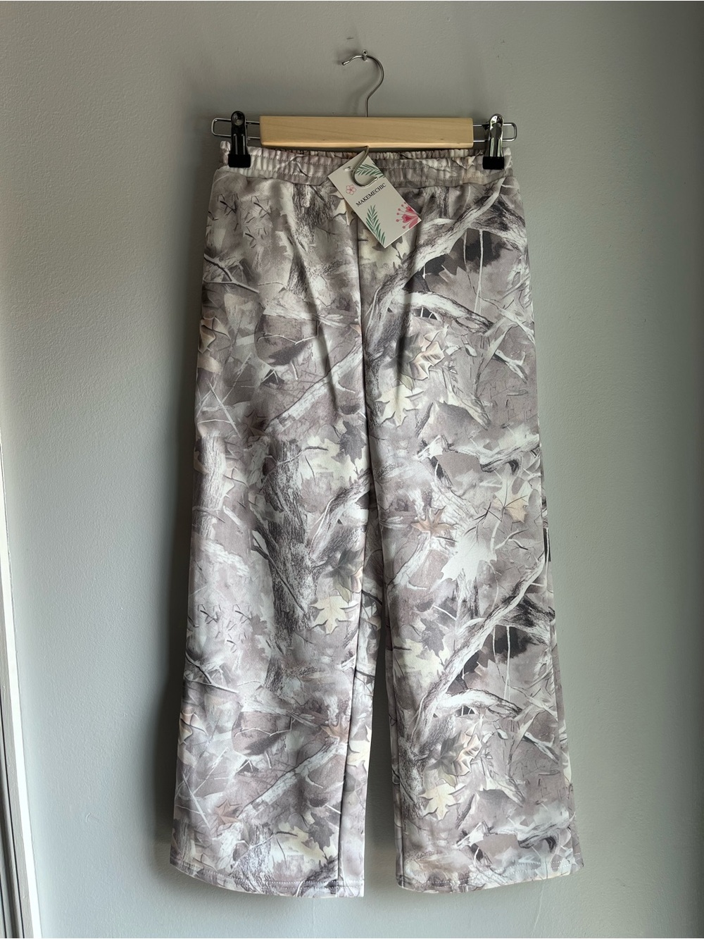 MakeMeChic Girl's Camo Sweatpants Elastic Waist Wide Leg Baggy Pants